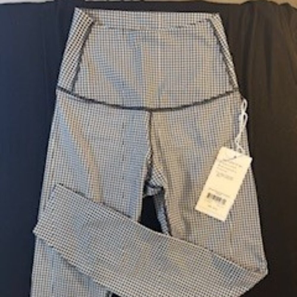 TAVI - High Waisted 7/8 Tight/leggings- Houndstooth - NWT - Picture 3 of 4